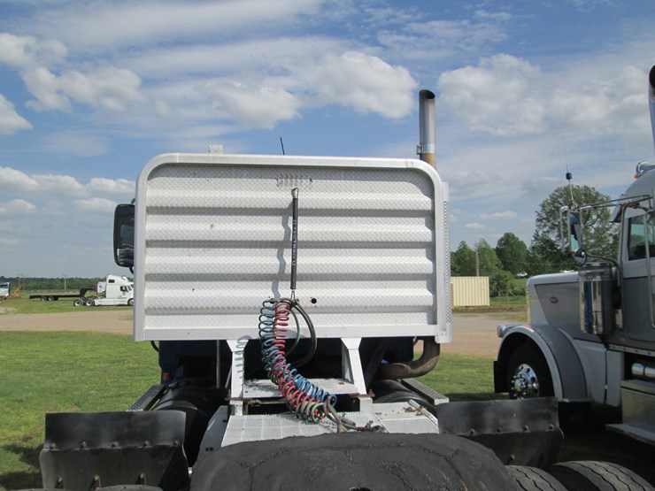 2007-mack-chn613-image-10