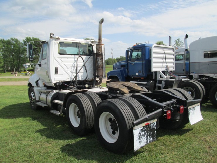 2012-international-prostar-image-4