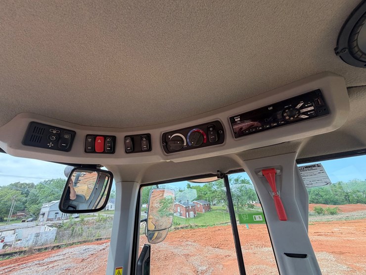 2016-caterpillar-926m-image-24