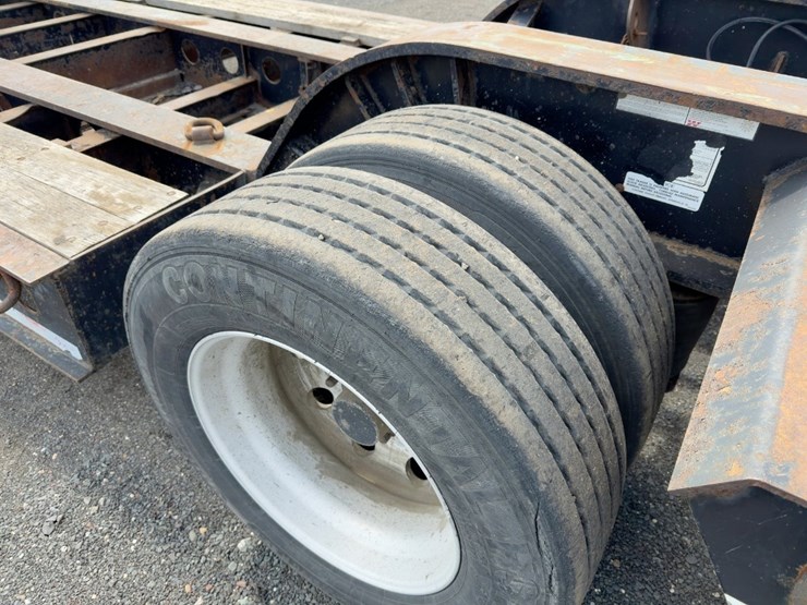 2011-fontaine-magnitude-image-18