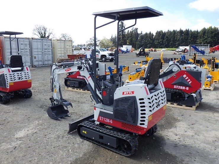 2026-bttl-et12m-6-hydraulic-excavator-image-2