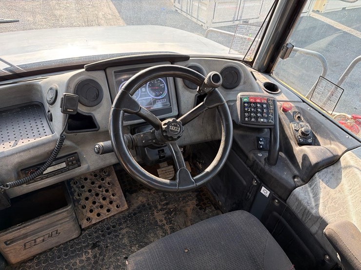 2017-bell-b45e-image-18