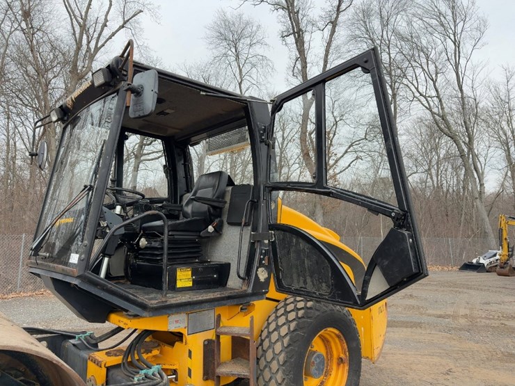 2008-jcb-vibromax-vm75d-image-17