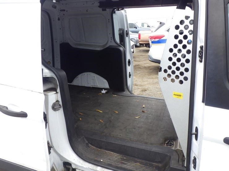 2016-ford-transit-connect-image-9