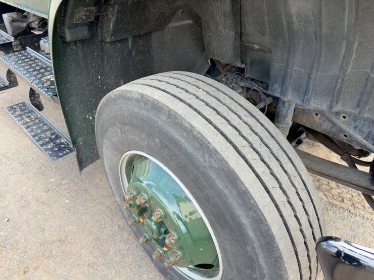 2007-international-durastar-4400-image-12