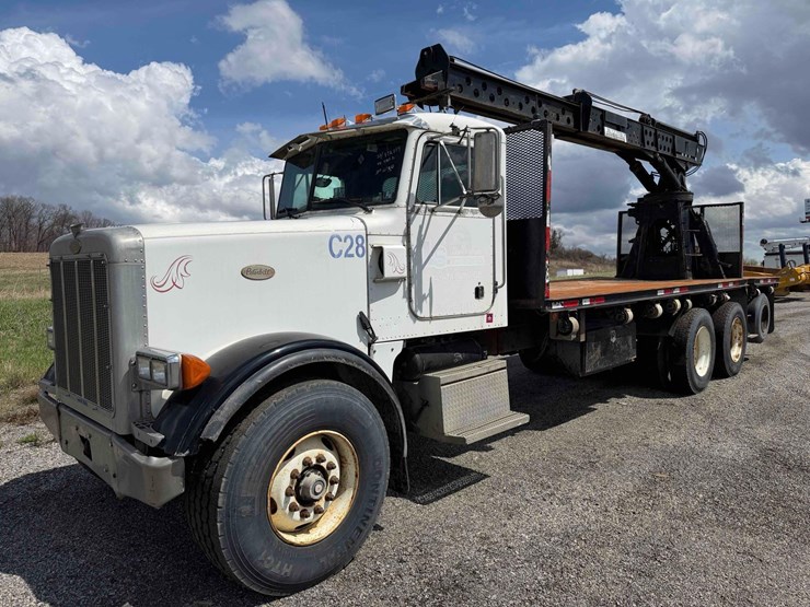 2000-peterbilt-357-image-2