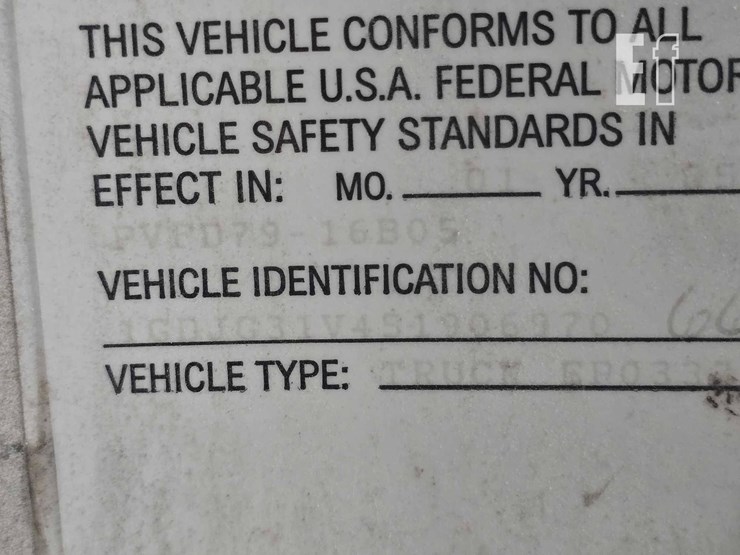 2005-gmc-savana-g3500-image-25