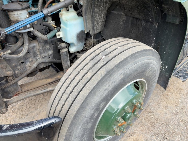 2007-international-durastar-4400-image-10