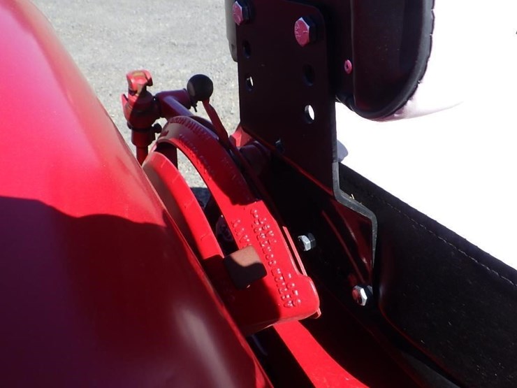 international-tractor-image-22