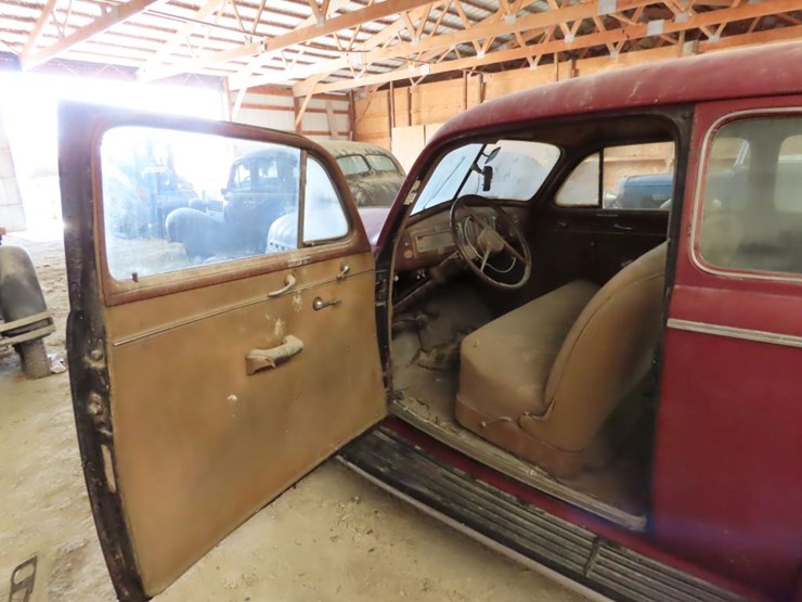 1940-chevrolet-2dr-sedan-image-6