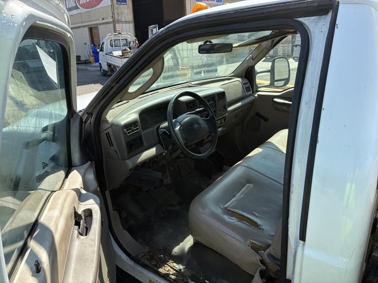 2003-ford-f350-sd-image-10