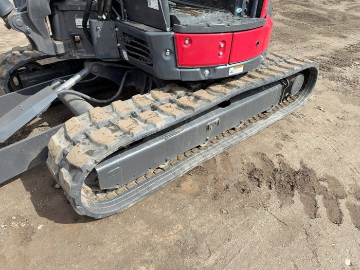 2023-yanmar-vio55-6a-image-24