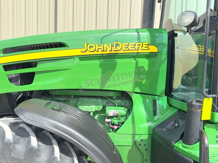 john-deere-200-image-102