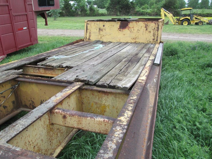 #46170-•-homemade-22'-t/a-steel-fixed-neck-lowboy-trailer-image-17