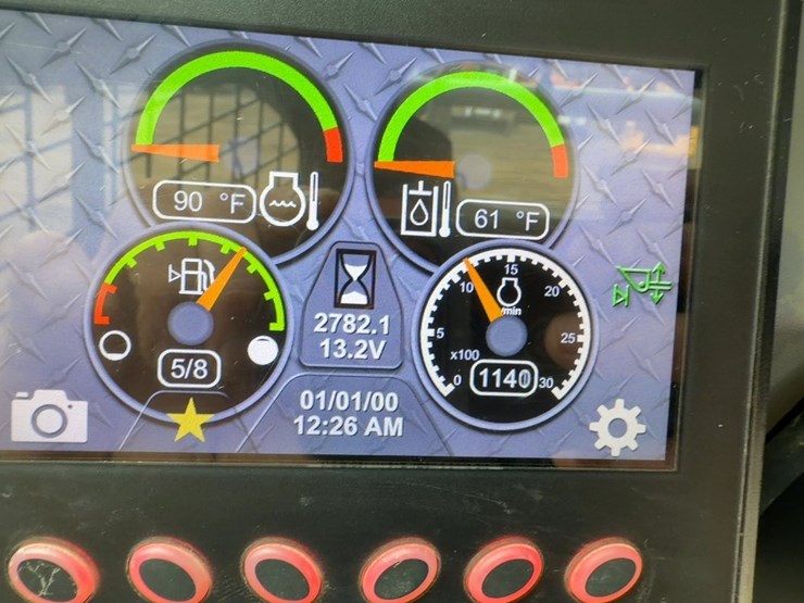 2021-caterpillar-259d3-image-27