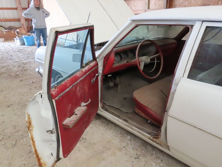 1964-chevrolet-chevelle-300-4dr-sedan-image-8