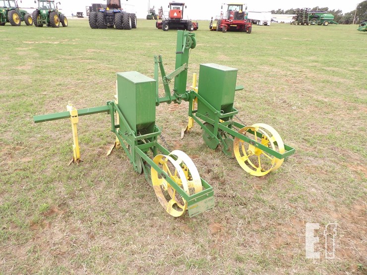 john-deere-2-image-2