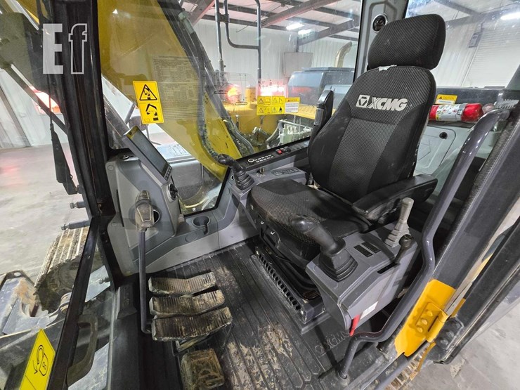 xcmg-xe150u-image-17