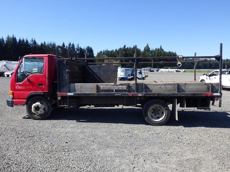 2000-isuzu-nqr-image-8