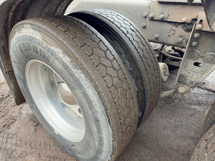 2003-kenworth-t800-image-19