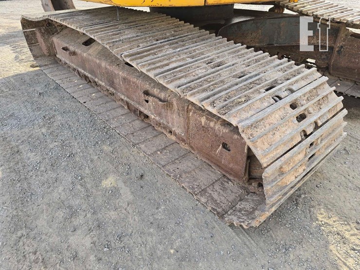 komatsu-pc228us-lc-3n0-image-32