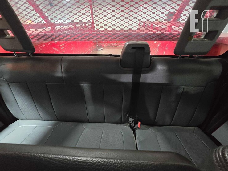 2013-ford-f350-image-15