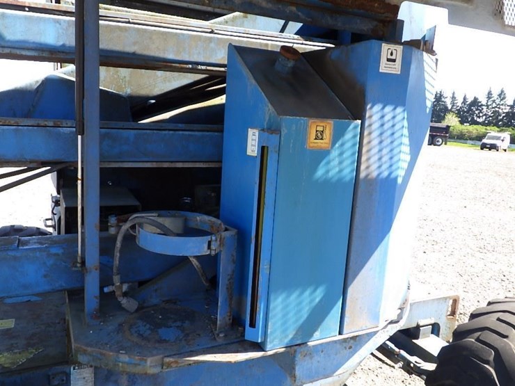 1995-genie-z-45/22-articulating-boom-lift-image-9