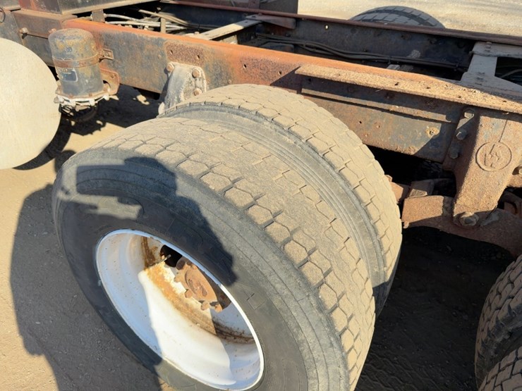 1978-kenworth-w900-image-15