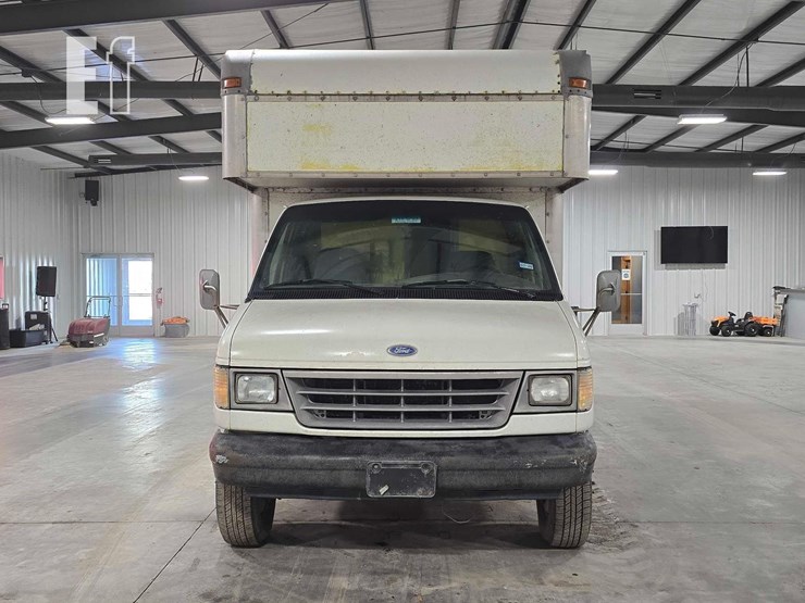 1994-ford-e350-image-7