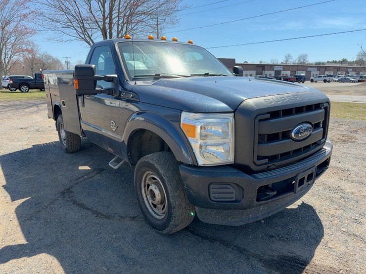 2015-ford-f250-xl-image-7