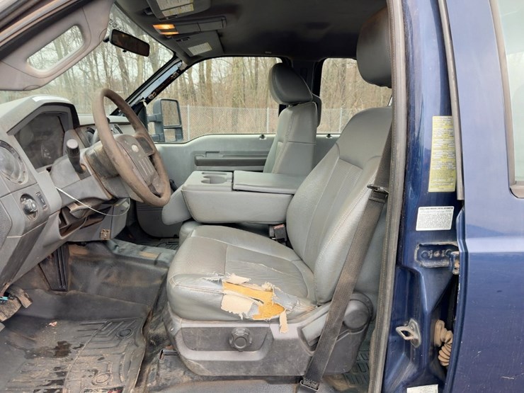 2012-ford-f450-xl-image-23