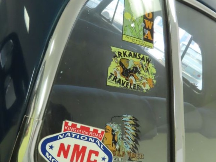 1950-chrysler-windsor-4dr-sedan-image-15