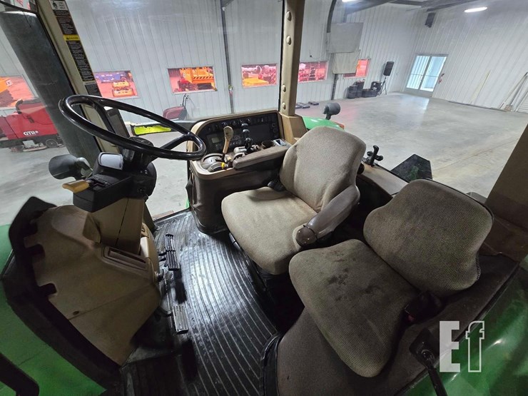 2011-john-deere-7830-image-11