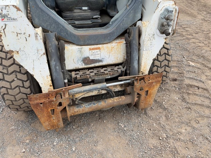 2019-bobcat-s570-image-8