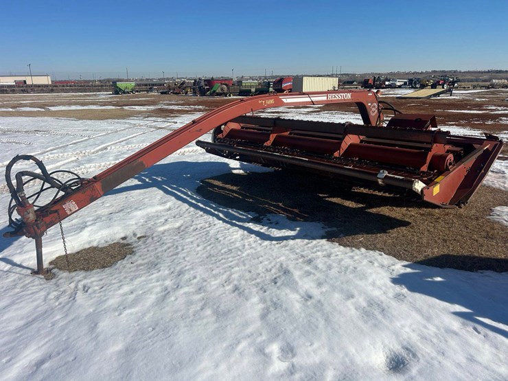 hesston-1014-image-1