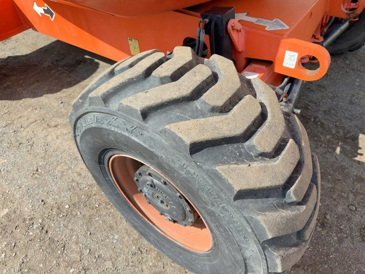 2003-jlg-600aj-image-12