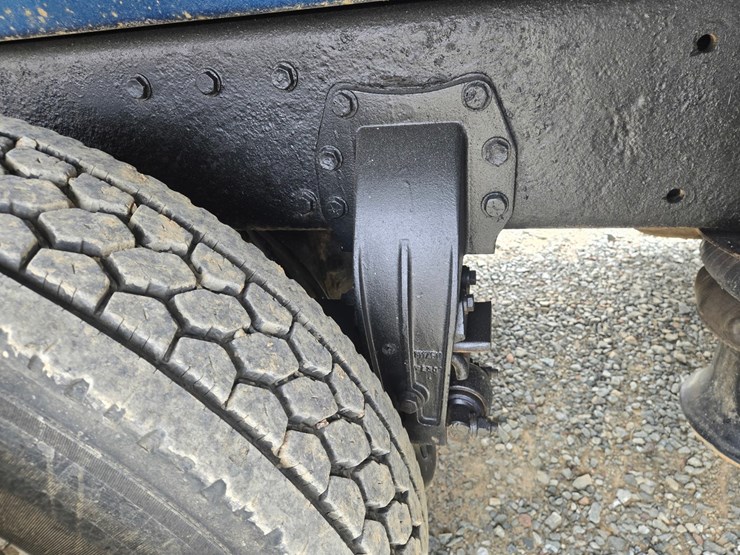 1991-peterbilt-357-image-30