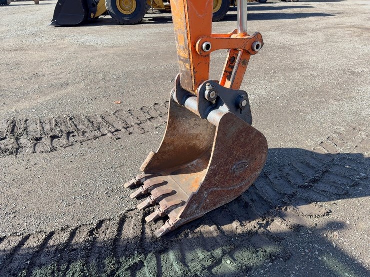 2019-doosan-dx85r-3-image-9