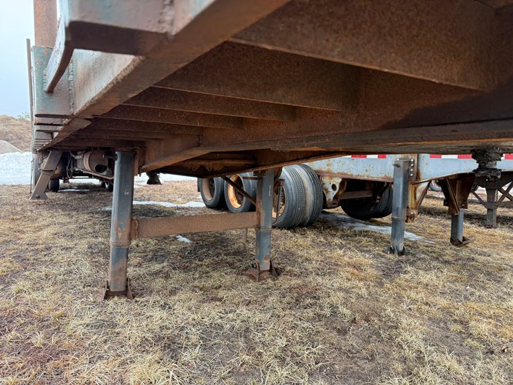 #1127-•-48'-log-loader-trailer-image-37