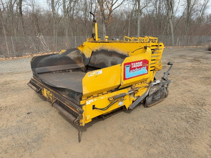 2005-gehl-1648-image-1