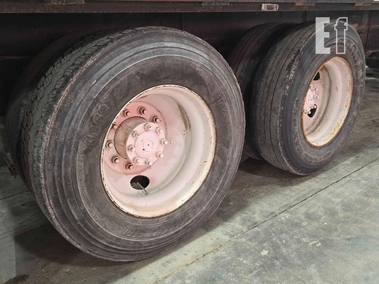 2008-volvo-vnm64200-image-24