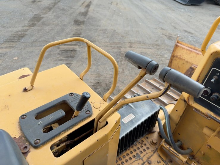 1986-caterpillar-d5h-image-30