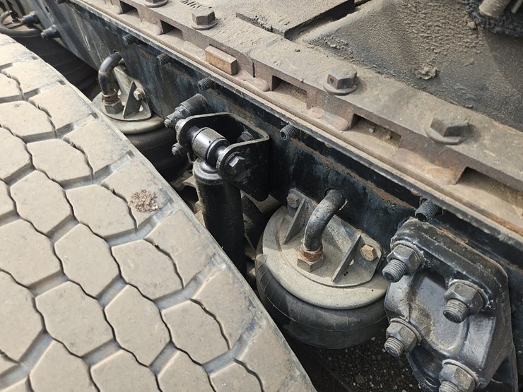 2007-kenworth-t800-image-21