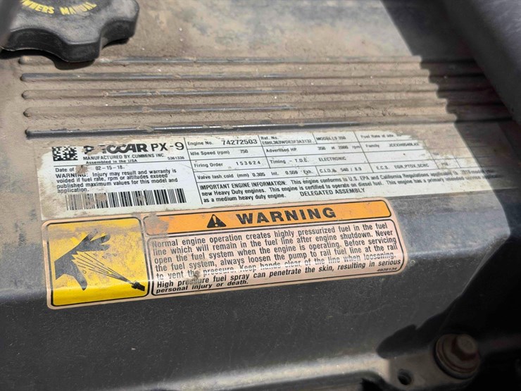 2019-peterbilt-337-image-26