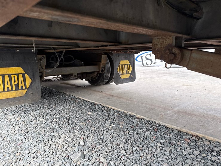 2005-massey-ferguson-8-image-15