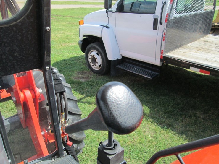 2022-kubota-m6s-111-image-39