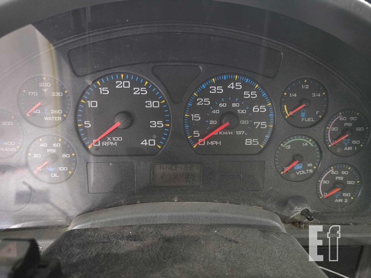 2007-international-durastar-4300-image-12