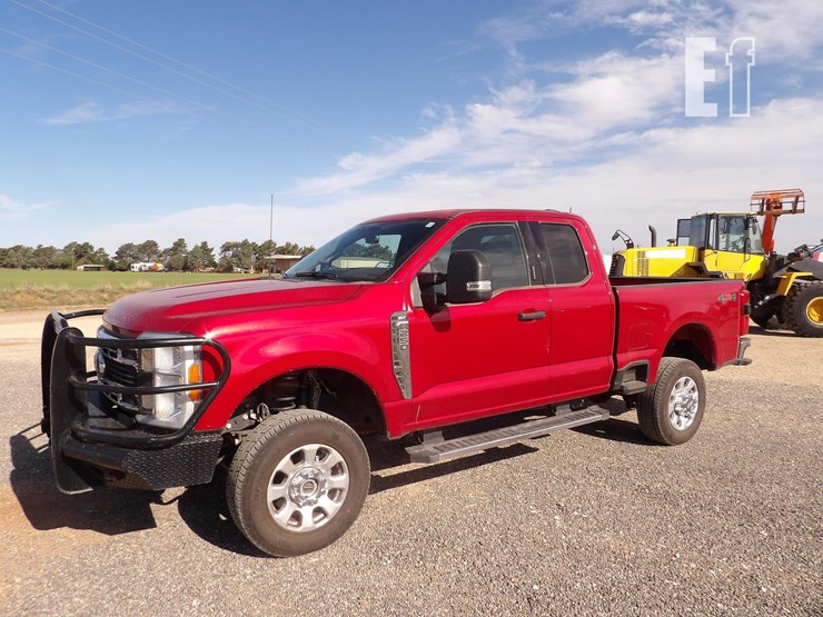 2023-ford-f250-image-1