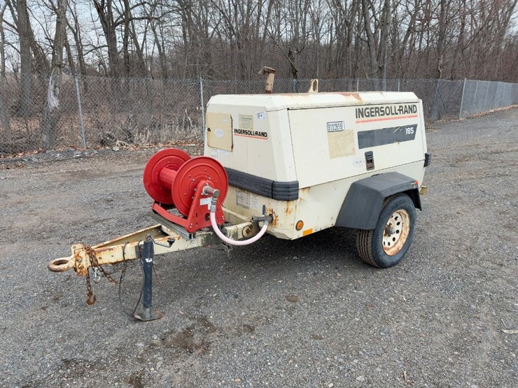 2015-ingersoll-rand-185-image-1