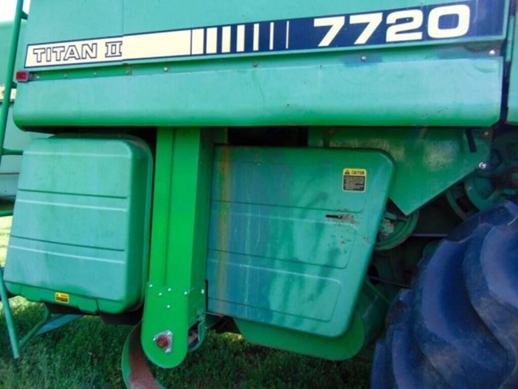 john-deere-7720-titan-image-9